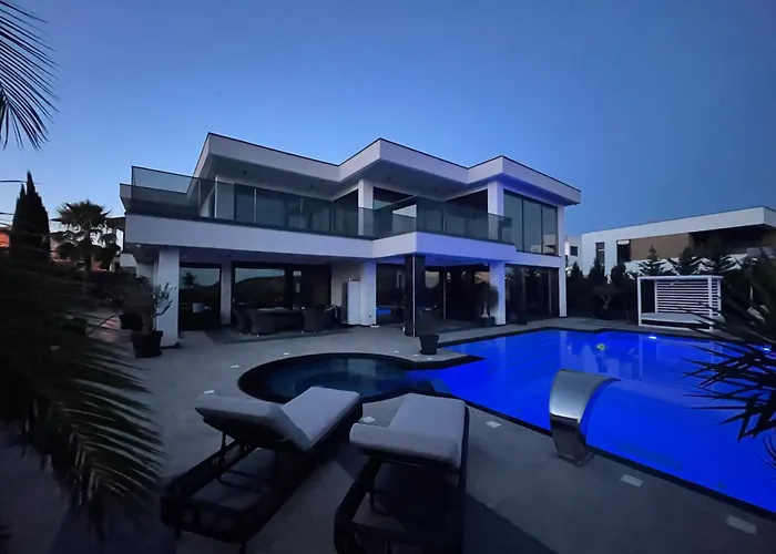 Malibu Sunrise Villa Primošten